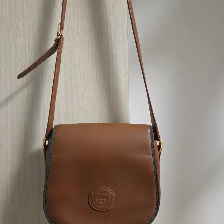[BUNJANG] Gucci Round Crossbody Bag / 구찌 라운드 크로스백