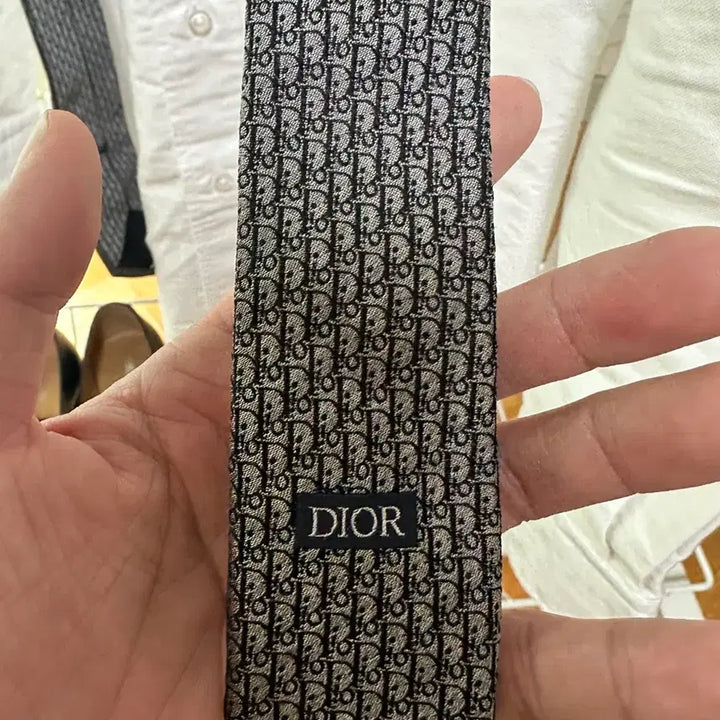 [BUNJANG] Dior Oblique Silk Necktie Grey / 디올 오블리크 실크 넥타이 그레이