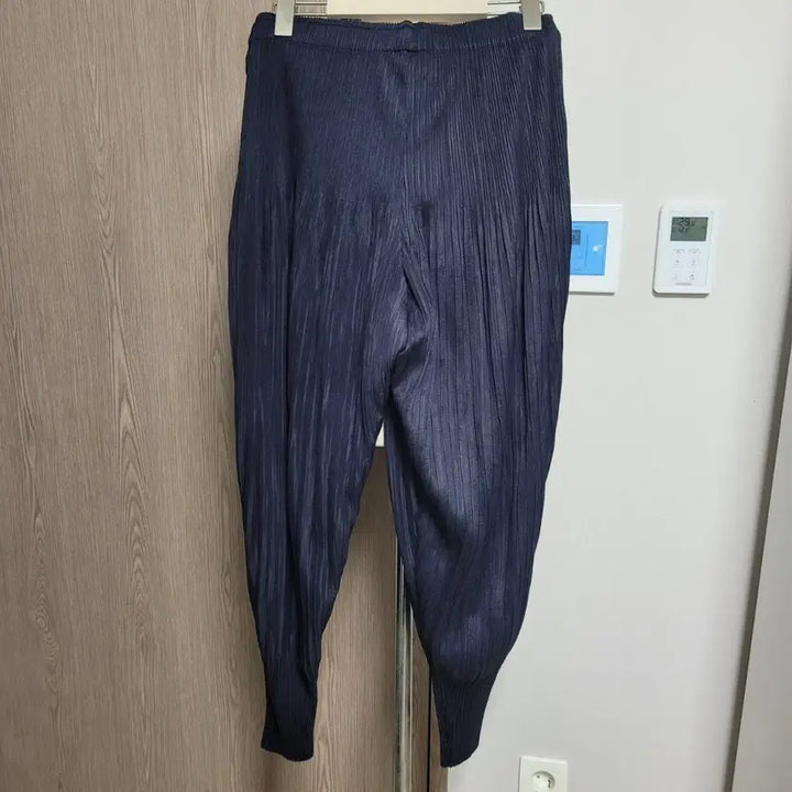 [BUNJANG] Pleated Jogger Pants Navy / 플리츠 조거 팬츠  네이비