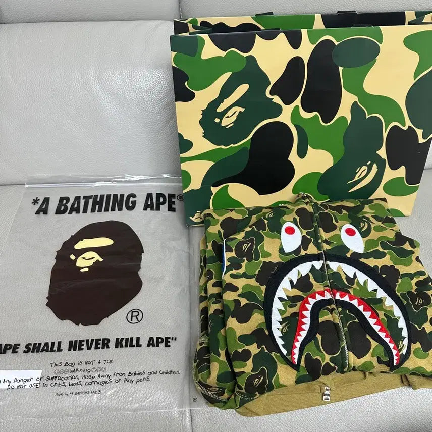 [BUNJANG] BAPE ABC Camo Shark Full Zip Hoodie Green 2XL / 베이프 ABC 카모 샤크 풀집 후드집업 그린 2XL