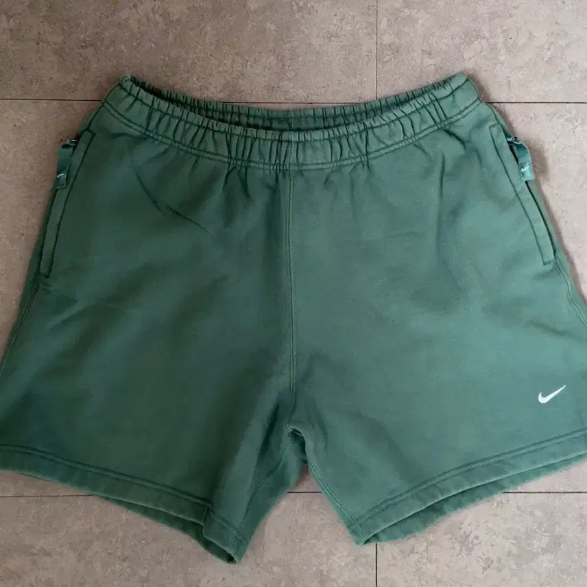 [BUNJANG] Nike Swoosh Sweatshirt Set Mint Condition / 나이키 솔로 스우시 맨투맨+반바지 세트