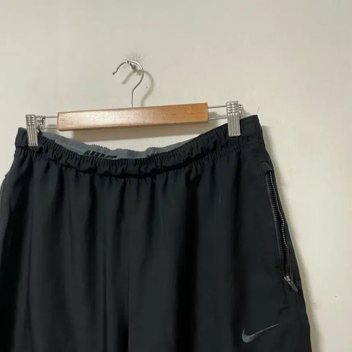 [BUNJANG] Nike Swoosh Dri-FIT 7/10 Length Spandex Banding Shorts / 33-34 나이키 스우시 드라이핏 기능성 스판 밴딩 7부반바지 정품