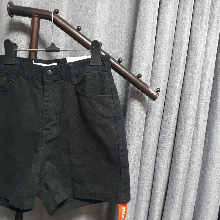 [BUNJANG] M Black Shorts / M 블랙 반바지 숏팬츠 (Stunning 택)