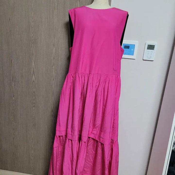 [BUNJANG] Lucky Chouette Pink Long Dress with Adjustable Waist / 럭키슈에뜨 핑크색 롱 원피스  허리조절가능