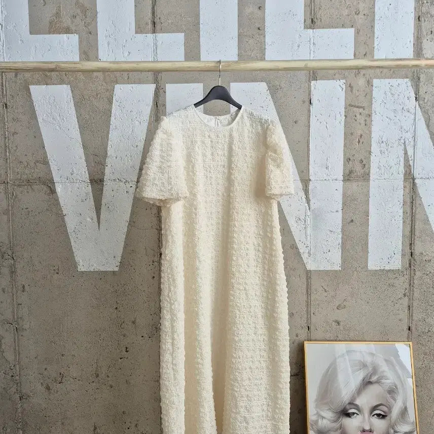 [BUNJANG] Ivory Bubble Long Sleeve Maxi Dress / 아이보리 버블 반팔 롱원피스