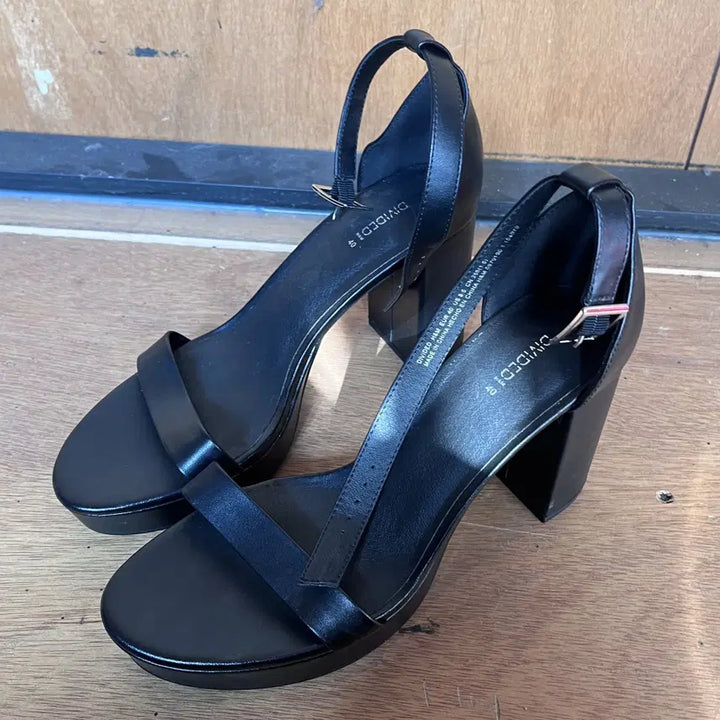 [BUNJANG] H&amp;M Divided Black Strap Block Heel Sandals Size 250 / H&amp;M_Divided 샌들  250사이즈