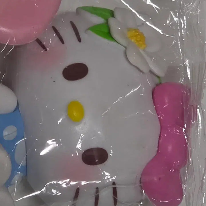 [BUNJANG] Sanrio Kitty Spring Flower Figure / 산리오 키티 스프링 플라워 피규어