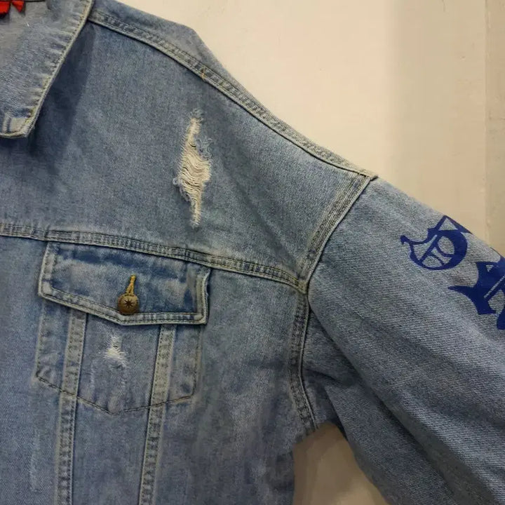 [BUNJANG] GRKC Distressed Denim Jacket L / GRKC 디스트로이드 데님 자켓/ L