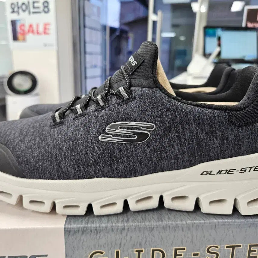 [BUNJANG] Skechers Glide Step Men&