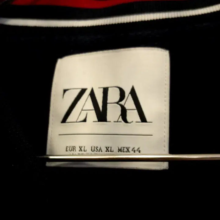 [BUNJANG] Zara Zip-up Knit Bomber Casual Jacket (L) / 자라 집업 니트 봄버 캐주얼 자켓/ L