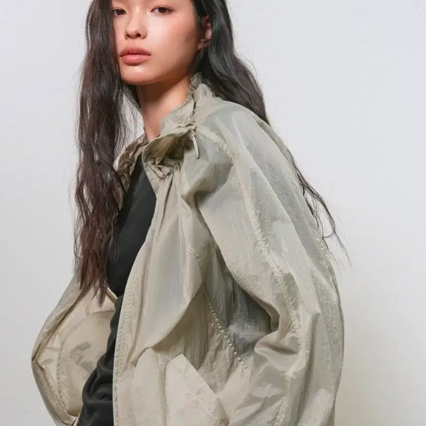 [BUNJANG] General Idea Sheer Shirring Windbreaker Jumper / 