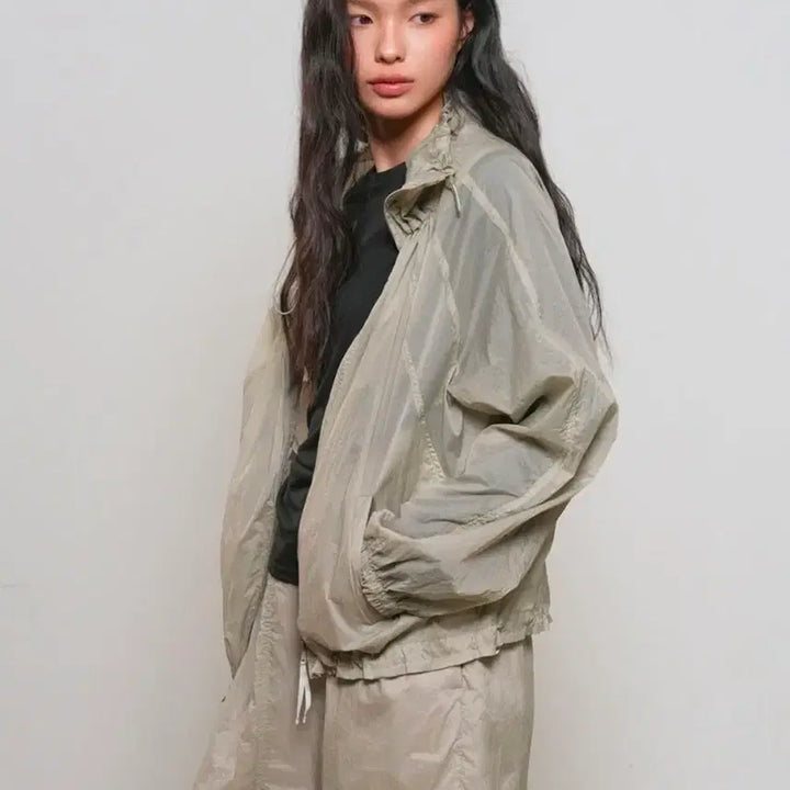 [BUNJANG] General Idea Sheer Shirring Windbreaker Jumper / 