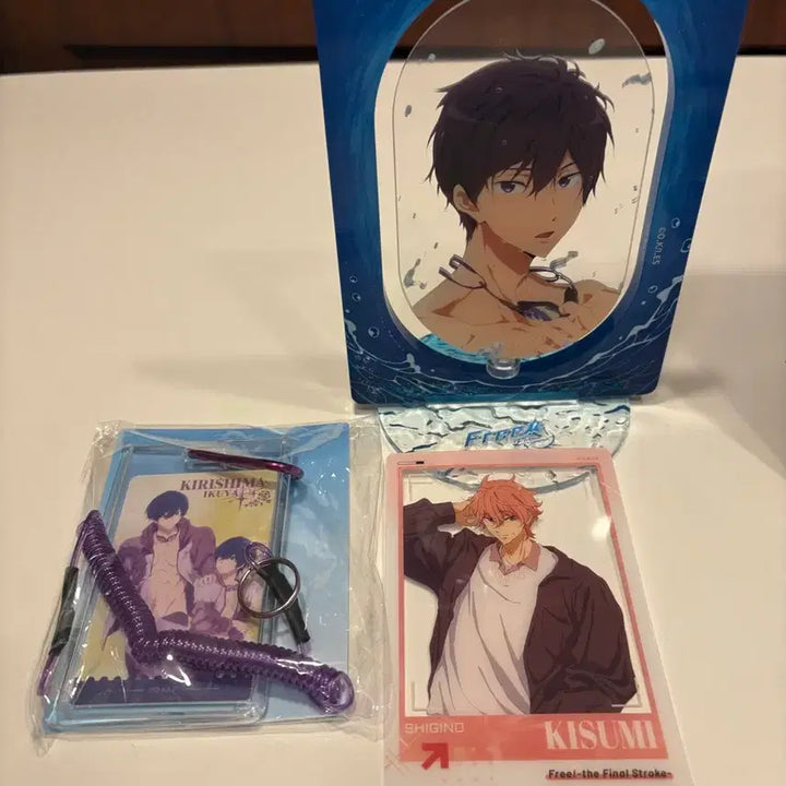 [BUNJANG] Free! Acrylic Stand Bundle Set / Free!프리 아크릴 스탠드 굿즈 일괄