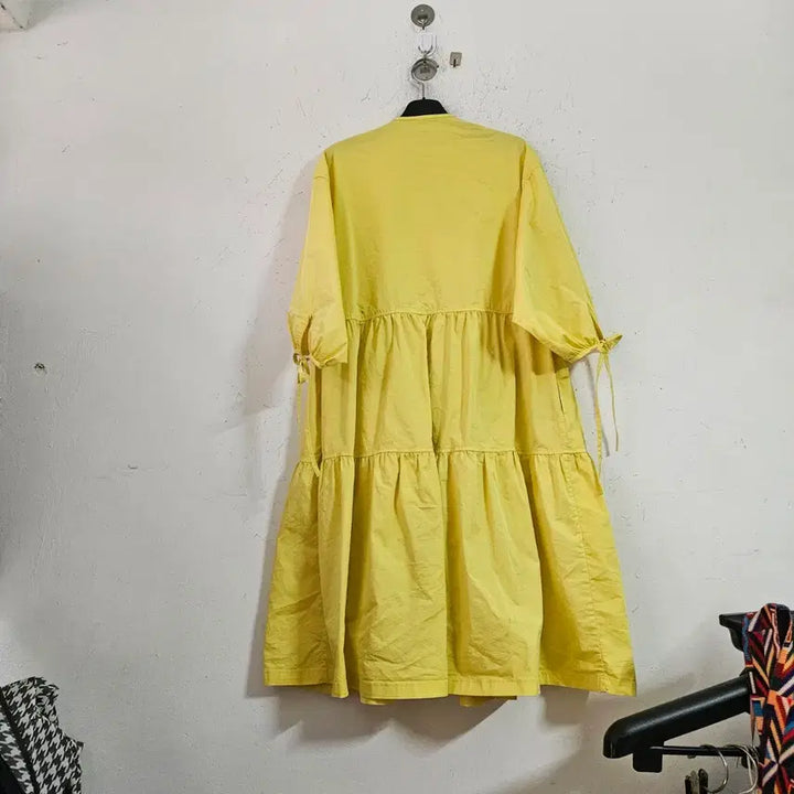 [BUNJANG] Yellow Lab Style Tiered Mini Dress / 옐로우 랩 스타일 캉캉 원피스