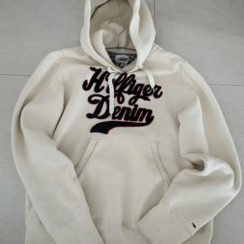 [BUNJANG] Tommy Hilfiger Embroidered Fleece Hoodie Ivory M / 타미힐피거 아이보리 기모 자수 후드티 m