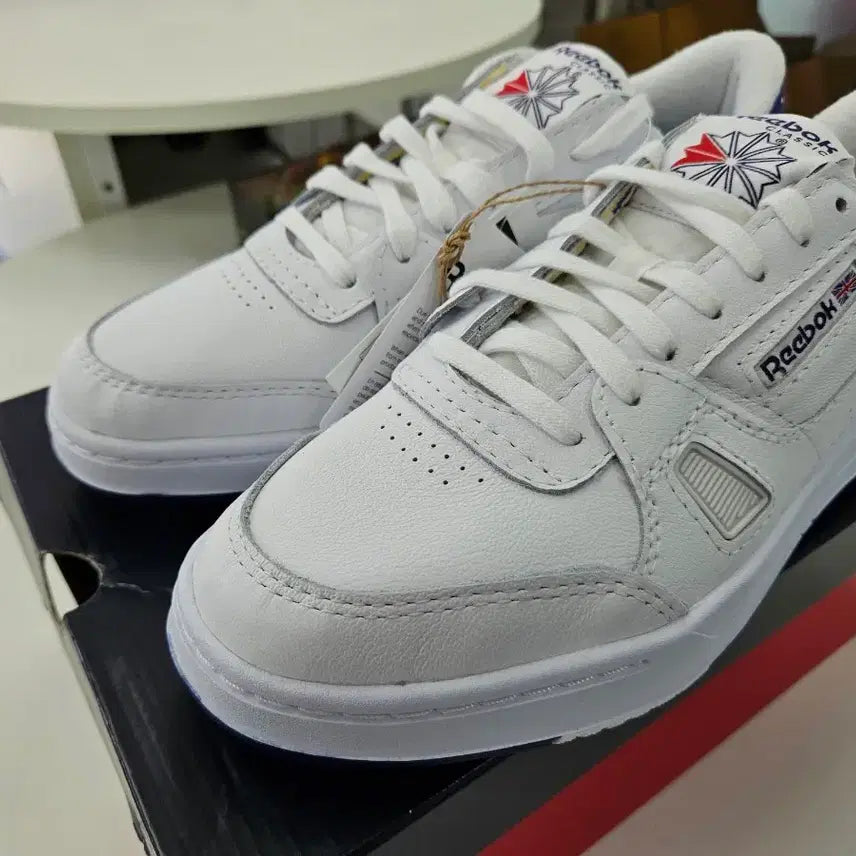 [BUNJANG] Reebok Club C Sneakers White/Purple / 리복 클럽 C 운동화 흰색 / 퍼플