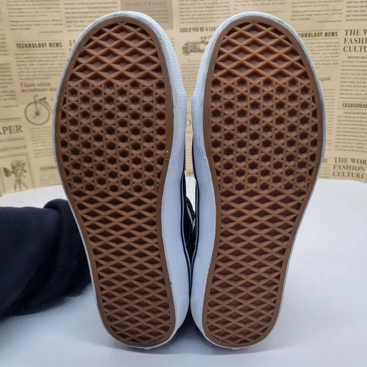 [BUNJANG] Vans Sk8-Hi High-Top Shoes / 반스 스케이트 하이 하이탑250