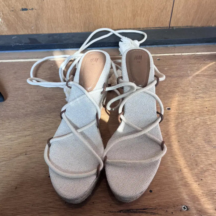 [BUNJANG] H&amp;M Lace-up Espadrille Wedge Sandals / H&amp;M_에스파드류 웨지 샌들 250사이즈
