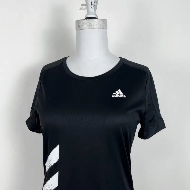 [BUNJANG] Adidas Spandex Round Black T-Shirt XS/S / 아디다스/스판 라운드 블랙 티 티셔츠 XS S/라덴