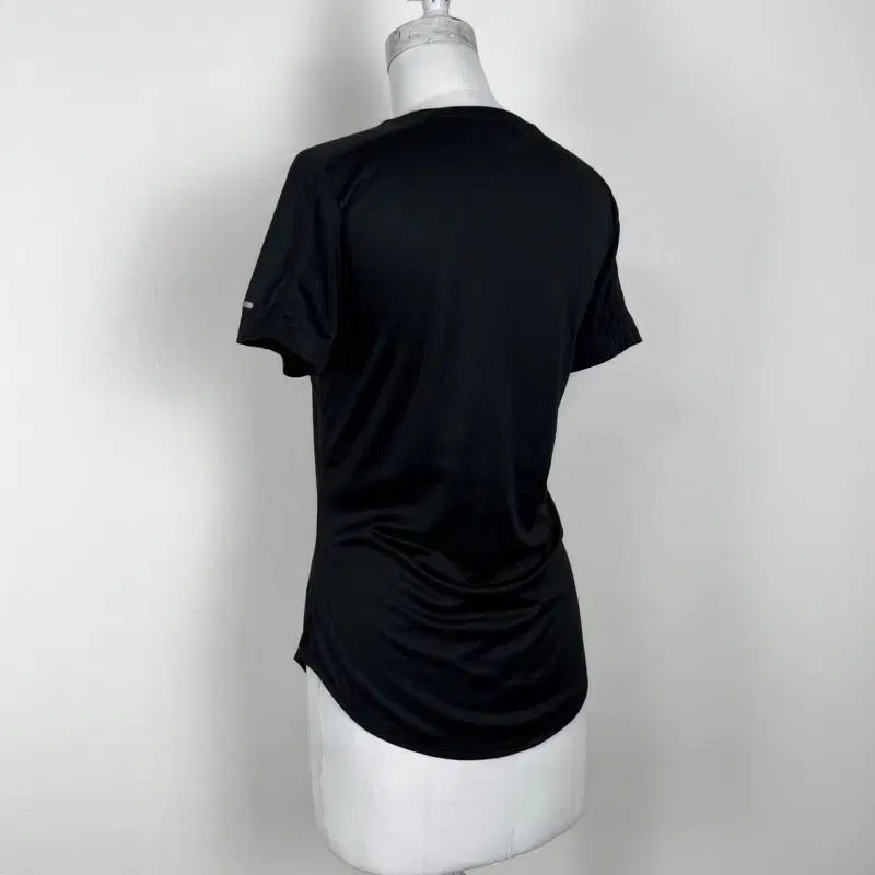 [BUNJANG] Adidas Spandex Round Black T-Shirt XS/S / 아디다스/스판 라운드 블랙 티 티셔츠 XS S/라덴