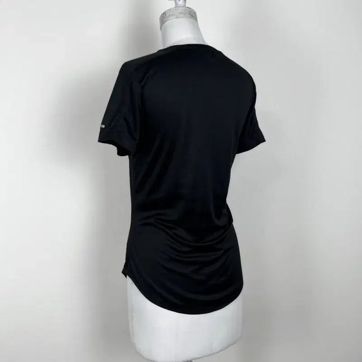 [BUNJANG] Adidas Spandex Round Black T-Shirt XS/S / 아디다스/스판 라운드 블랙 티 티셔츠 XS S/라덴