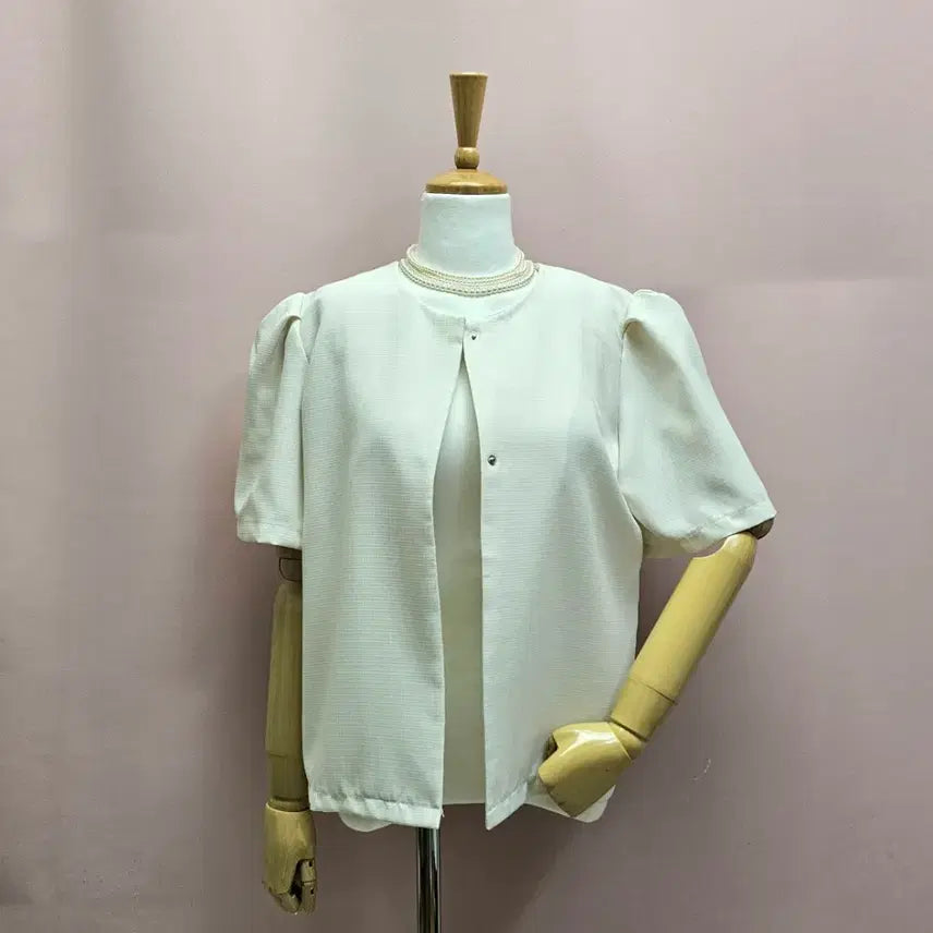 [BUNJANG] Round Neck Puff Sleeve Jacket / 라운드넥 단정 퍼프 자켓