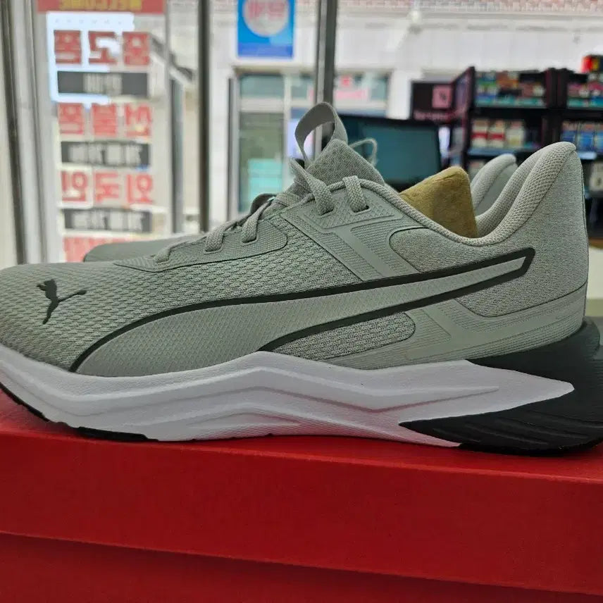 [BUNJANG] Puma Running Shoes Gray 260mm / 푸마 런닝화 회색 새상품 260mm