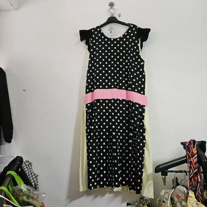 [BUNJANG] LANDGRAF Yellow Pleated Midi Dress / LANDGRAF 옐로우 플리츠 원피스