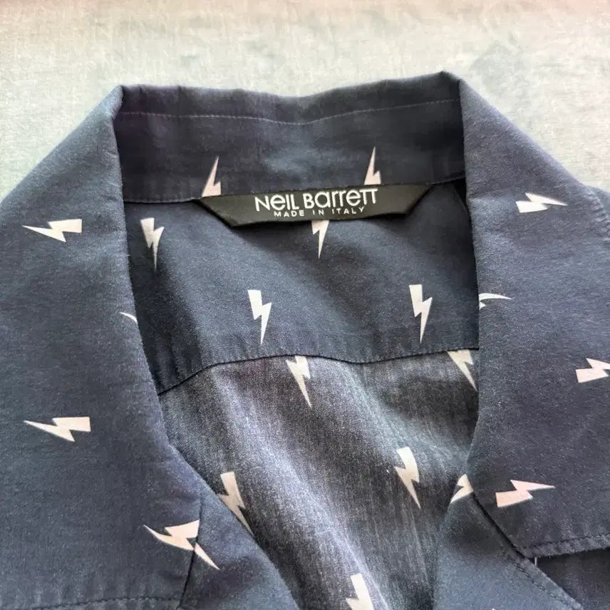 [BUNJANG] Neil Barrett Short Sleeve Shirt / 닐바렛 반팔 셔츠