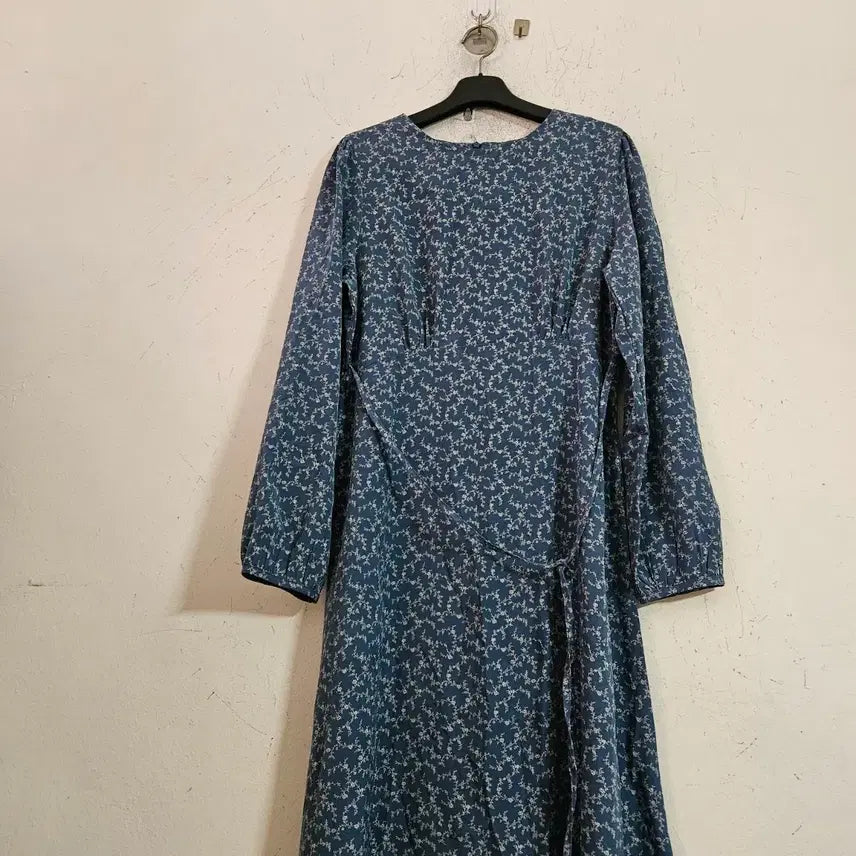 [BUNJANG] Floral Print Long Dress Blue / 잔꽃무늬 롱 원피스 블루 FREE