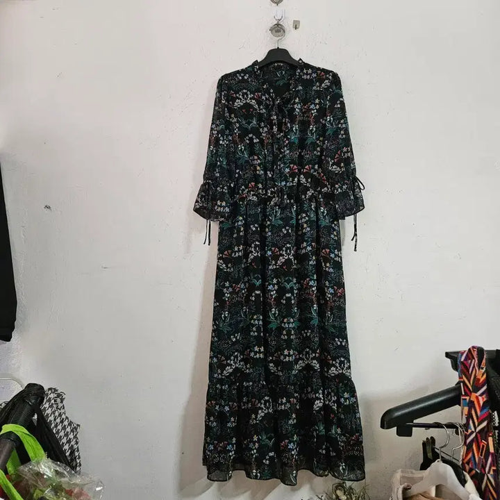 [BUNJANG] Black Flower Long Dress Chiffon Frill Tie-Up / 블랙 플라워 롱 원피스 쉬폰 프릴 끈장식