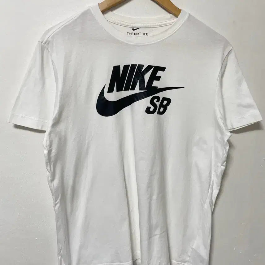 [BUNJANG] Nike Big Swoosh Loose Fit T-Shirt / 100 NIKE 나이키 빅스우시 빅로고 SB 루즈핏 반팔 티셔츠