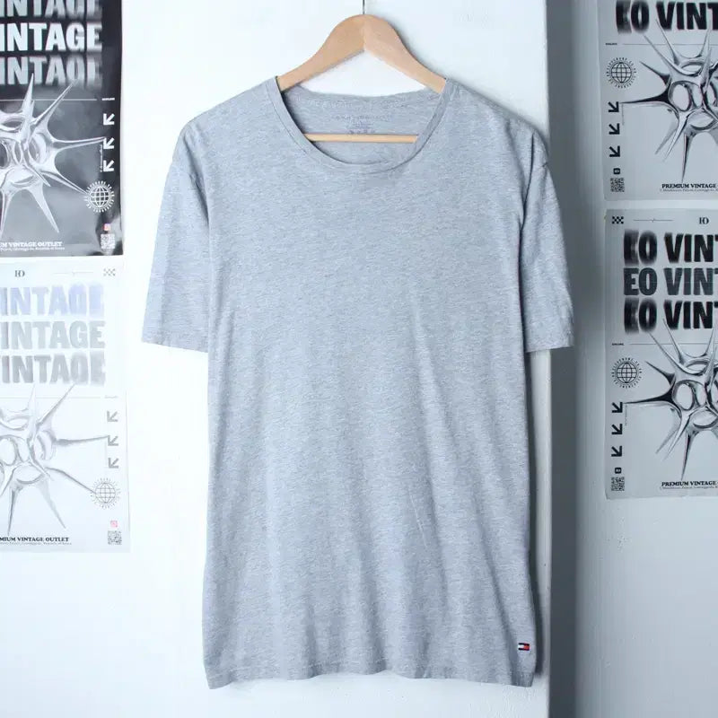 [BUNJANG] Tommy Hilfiger Basic T-Shirt Grey (L-XL) / (L-XL) 타미힐피거 반팔 티셔츠 그레이 무지 기본-75AE