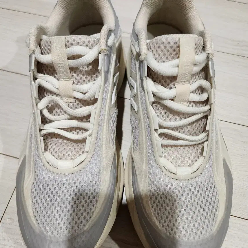 [BUNJANG] New Balance Catalyst V1 Running Shoes (WCATLY1) Size 220 / 뉴발란스 운동화 카탈리스트 V1(WCATLY1) 러닝화 사이즈220아