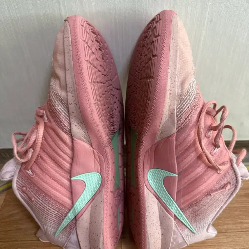 [BUNJANG] Nike Sabrina 3 Pink Oxford Shoes / 사브리나3