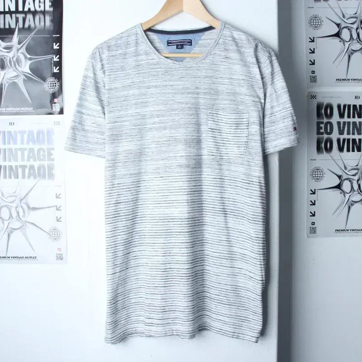 [BUNJANG] Tommy Hilfiger Striped T-Shirt (XL-2XL) / (XL-2XL) 타미힐피거 반팔 티셔츠 빅사이즈 스트라이프-75B2