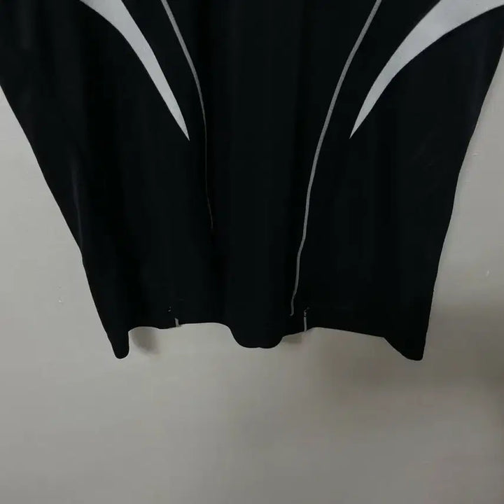 [BUNJANG] Mizuno Functional Spandex Short-Sleeve T-Shirt / 100 Mizno 미즈노 기능성 스판 반팔티 정품