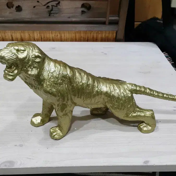 [BUNJANG] 1920s Gilded Tiger Metal Sculpture / 1920 금장 호랑이 금속조각