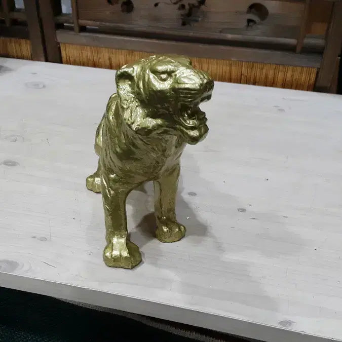 [BUNJANG] 1920s Gilded Tiger Metal Sculpture / 1920 금장 호랑이 금속조각