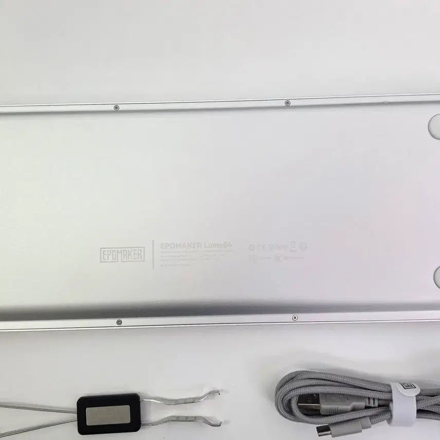 [BUNJANG] Epomaker LUMA84 Full Aluminum Low-Profile Keyboard White / 에포메이커 풀알루미늄 로우프로파일 키보드 LUMA84 루마84 화이트