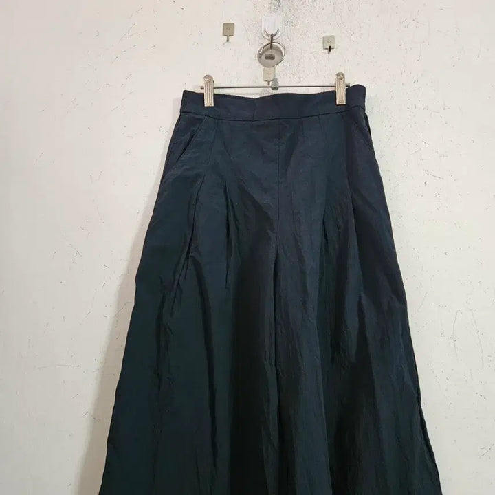 [BUNJANG] Black Wide Culottes Pants / 블랙 와이드 큐롯 팬츠