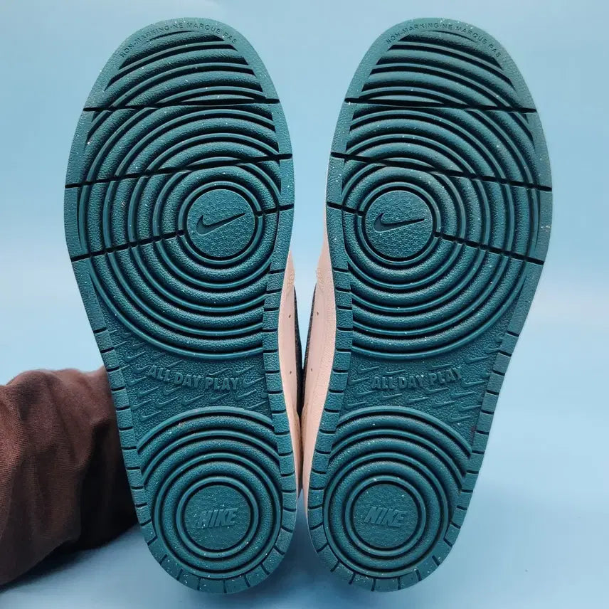 [BUNJANG] Nike Court Borough Green Kids Sneakers Size 220 / hh 나이키 코트버로우 그린 키즈 운동화 220