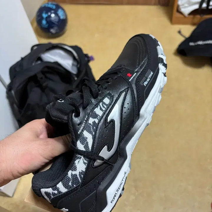 [BUNJANG] Joma Reactive 265 Shoes / 조마 리액티브 265
