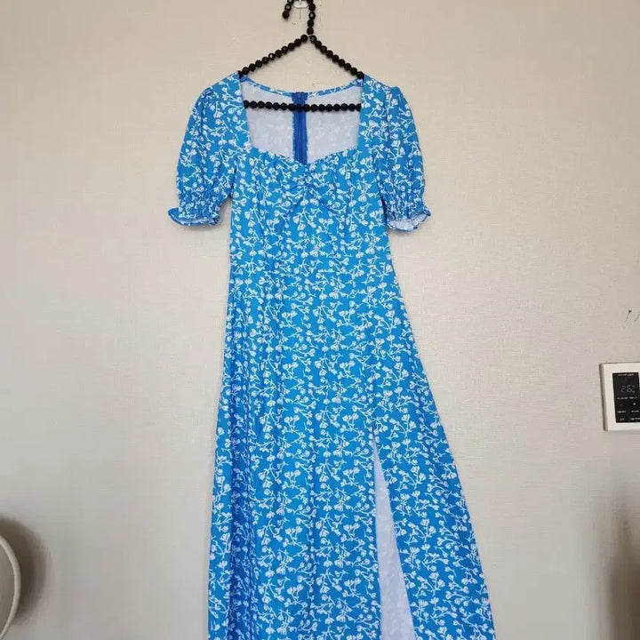 [BUNJANG] Blue Flower Long Dress Square Neck Slit / 블루 플라워 롱 원피스 스퀘어넥 슬릿