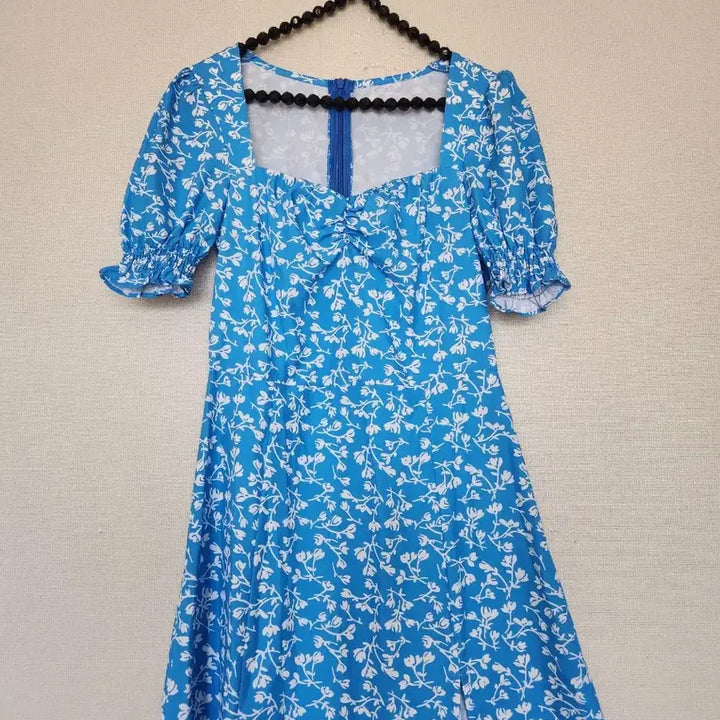 [BUNJANG] Blue Flower Long Dress Square Neck Slit / 블루 플라워 롱 원피스 스퀘어넥 슬릿