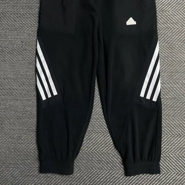 [BUNJANG] Adidas Colorblock Detail Fleece Pants / 아디다스 신형 배색 디테일 플리스 팬츠o 5584