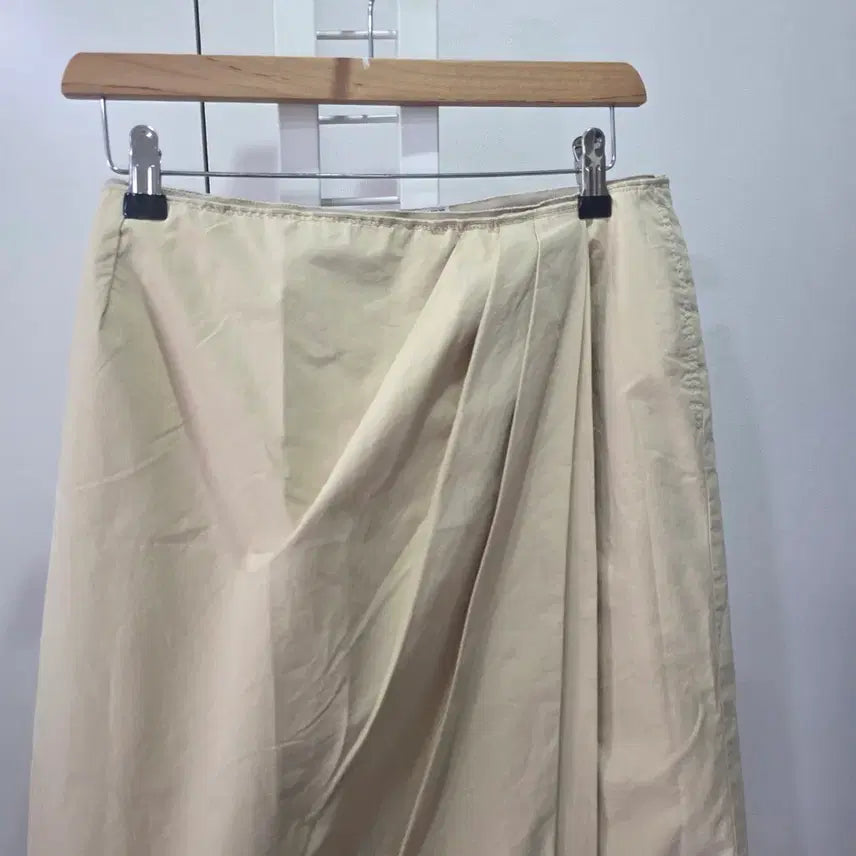 [BUNJANG] REDValentino Beige Wrap Skirt / 레드 발렌티노. 베이지 랩 스커트