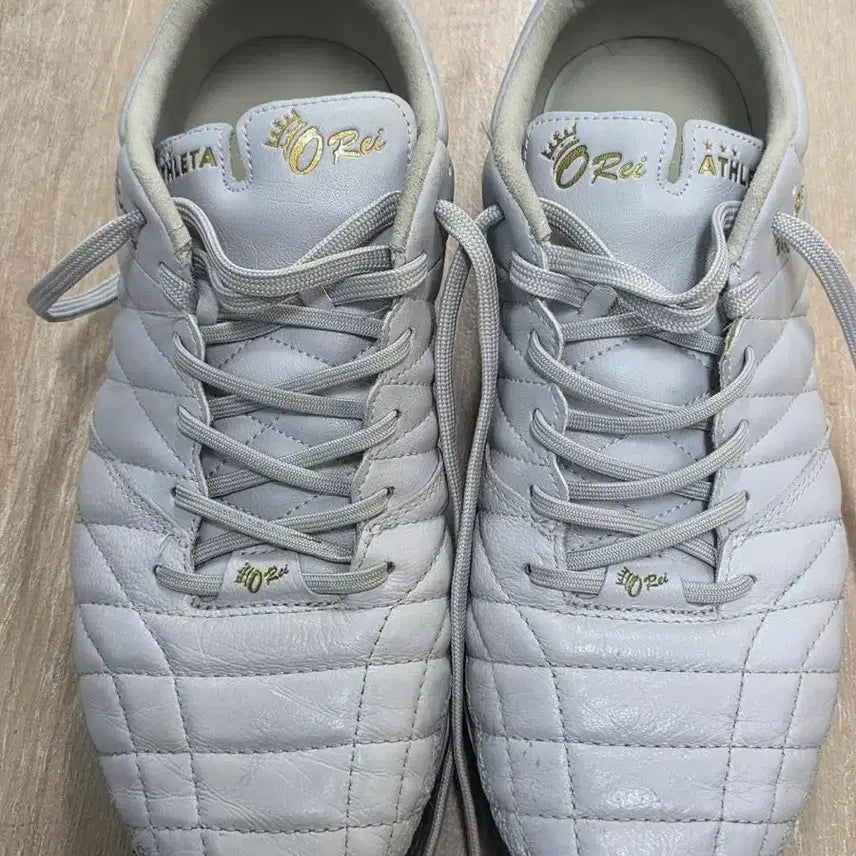 [BUNJANG] Athleta Olay Futsal Shoes / 아슬레타 오레이