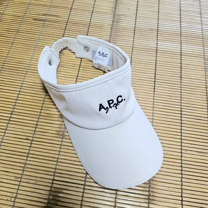 [SOLD OUT] a.p.c golf 아페쎄골프 썬바이저