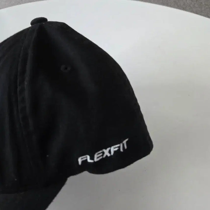 [SOLD OUT] 플렉스핏 볼캡